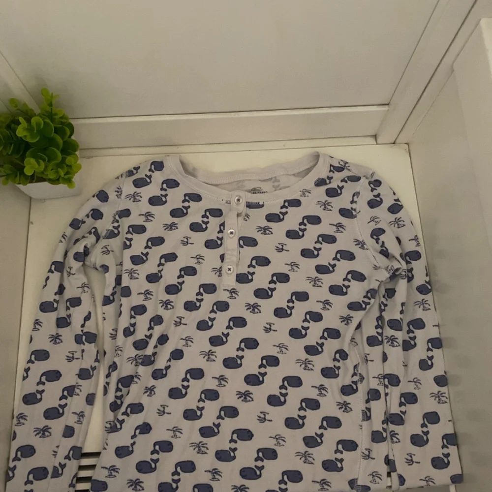 Roller Rabbit Top - Picture 3 of 3